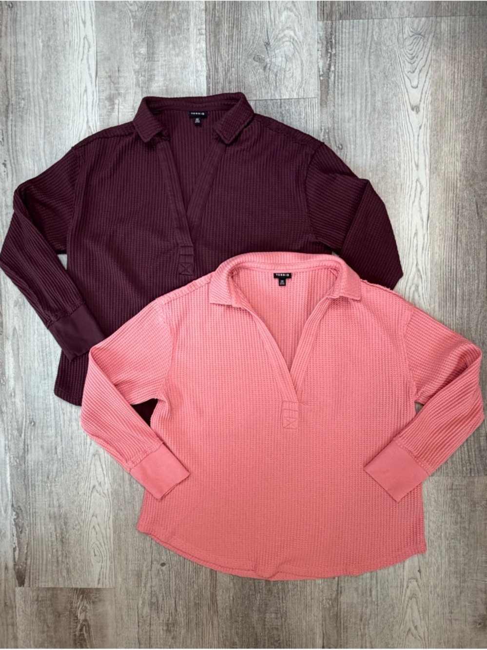 Torrid Waffle Collared Drop Shoulder Top
Burgundy Pink Women’s size L Torrid 00